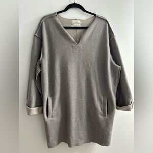 Urban outfitters oversized pull over sweater v-neck ribbed